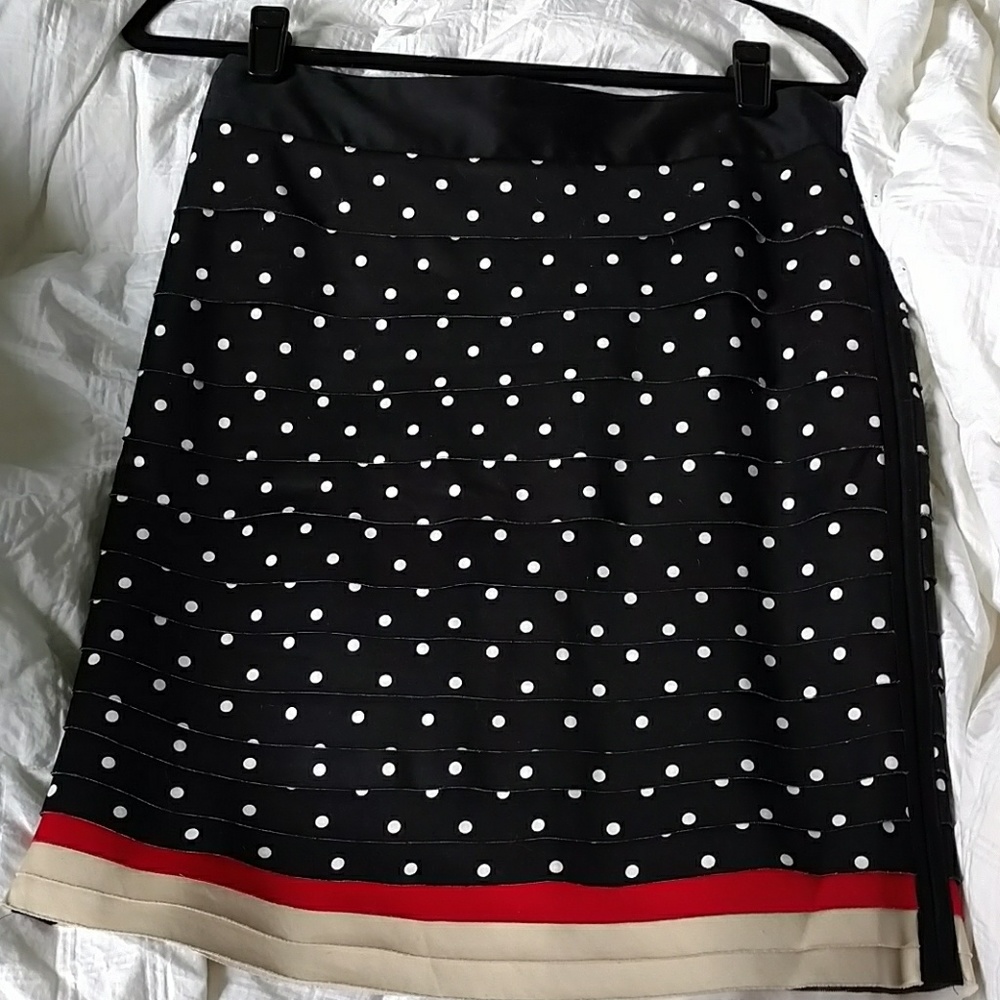 Tiered black pencil skirt w/polka dots skirt, sz 2